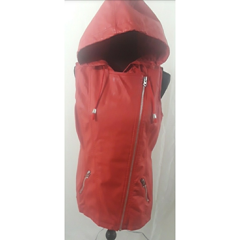 Beverly Hills polo club faux leather vest